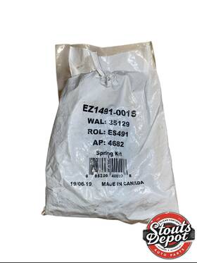 Es491 Walker 35129 Exhaust Bolt And Spring Hardware Kit 4682 New Old Stock