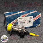 Bosch 0444021013 Diesel Emissions Fluid Injector For Bmw E90 E70 335D X5. Fixed Price $163.93.