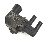 2001-2002 Toyota 4RUNNER Vacuum Switching Valve 25860-75230 Oem. Fixed Price $60.00.