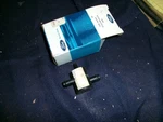 New Genuine Ford Oem Fuel Charcoal Vapor Line Shut Off Valve Assy E3TZ-9G332-A. Fixed Price $20.00.