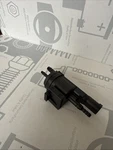 Genuine Mercedes-benz Switchover Valve 000-500-32-01. Fixed Price $65.00.