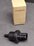 Oem Genuine Audi Vw A8 S8 Quattro Bora C-trek Golf Sportsvan Valve 06D133517C. Fixed Price $44.99.